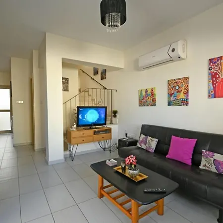 Polyxenia House
