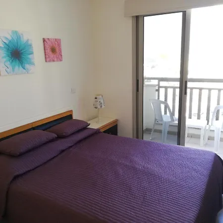 Polyxenia House * Protaras